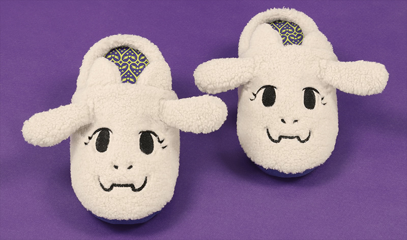 Toriel Slippers on Fangamer.jp